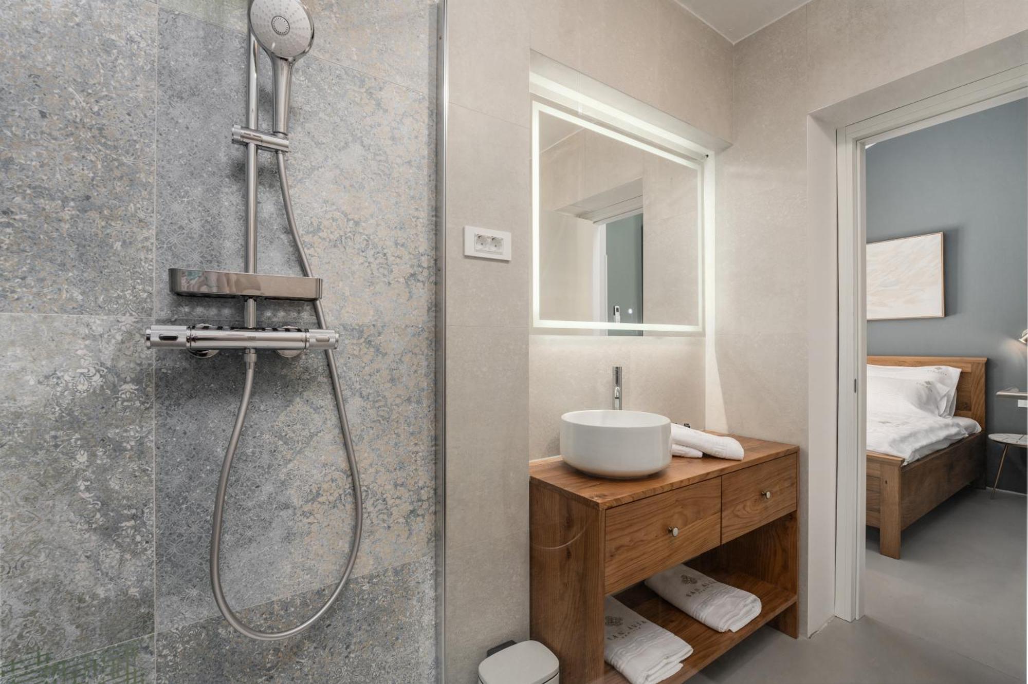 Luxury Apartments Villa San Avia Banjole Exterior photo